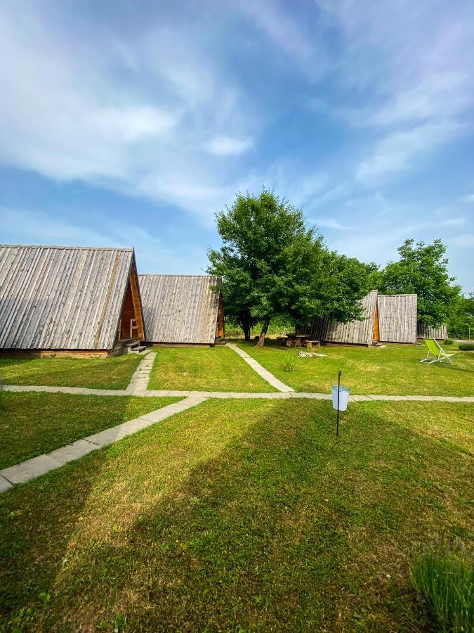 & Glamping Lana Haus Hostel Licko Petrovo Selo