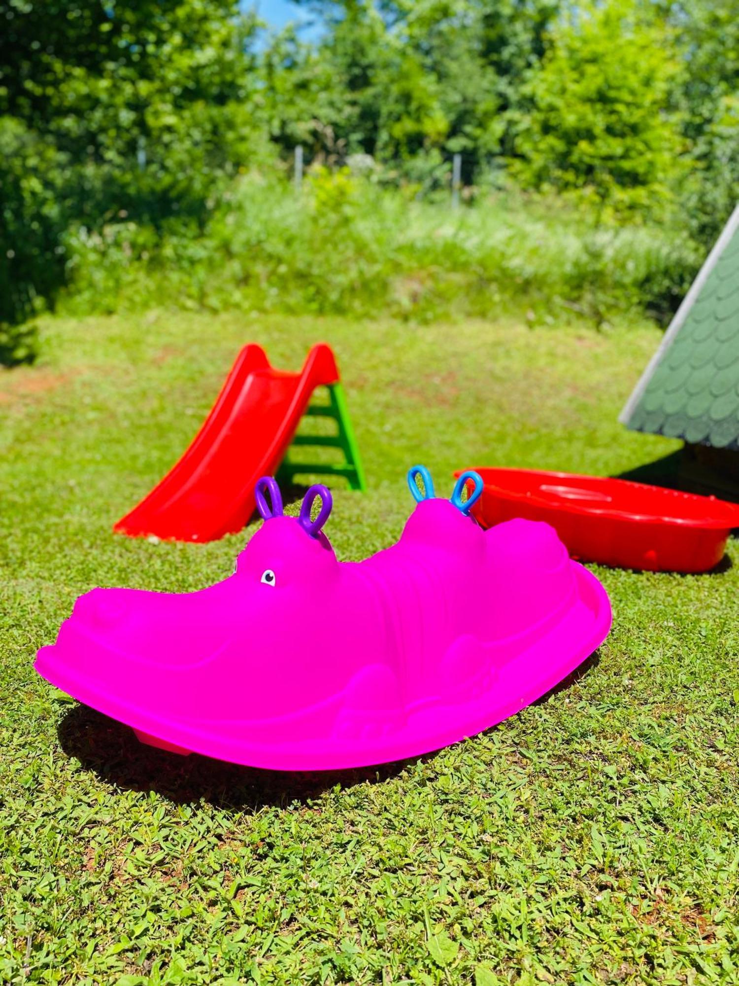 & Glamping Lana Haus * Licko Petrovo Selo