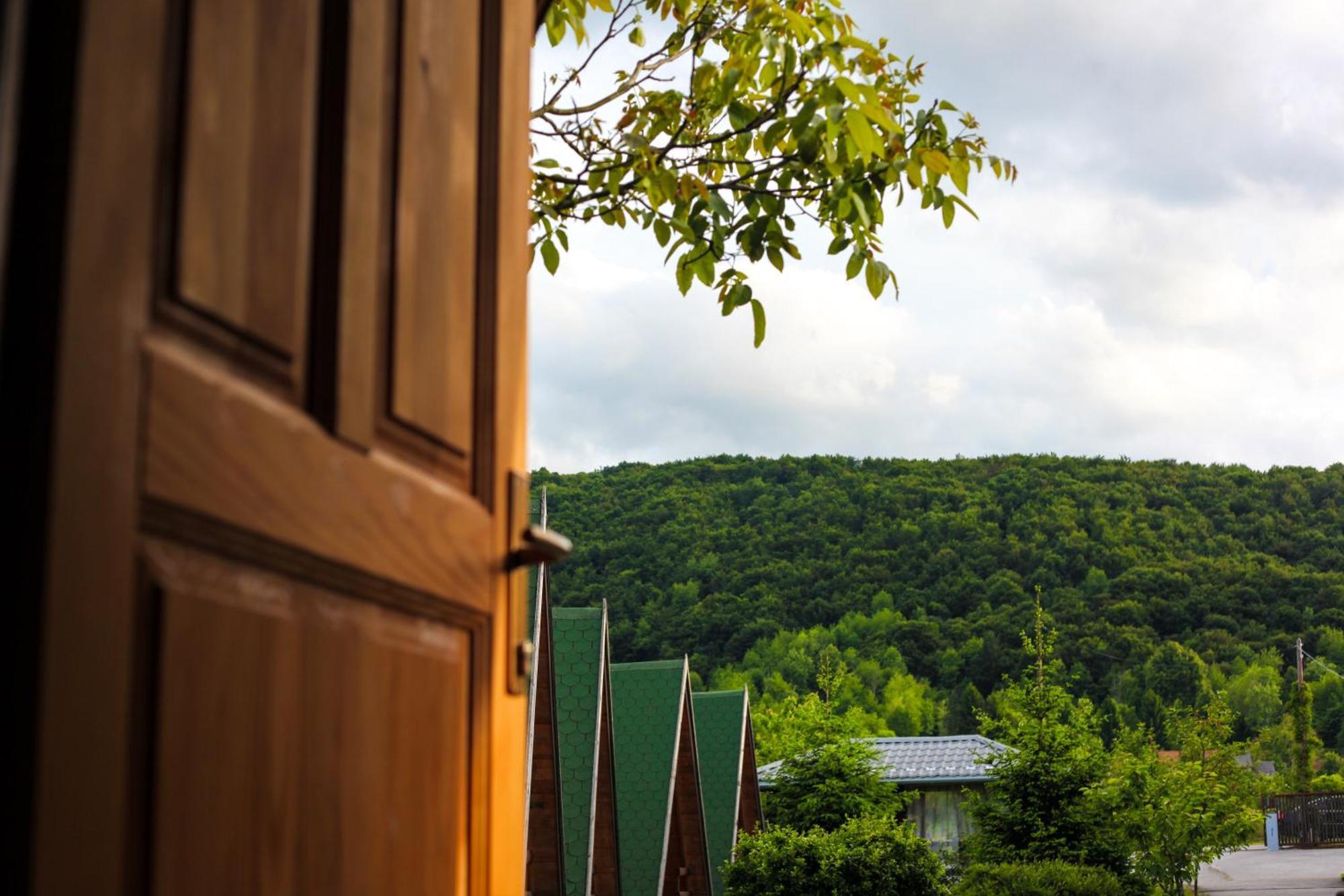 & Glamping Lana Haus *